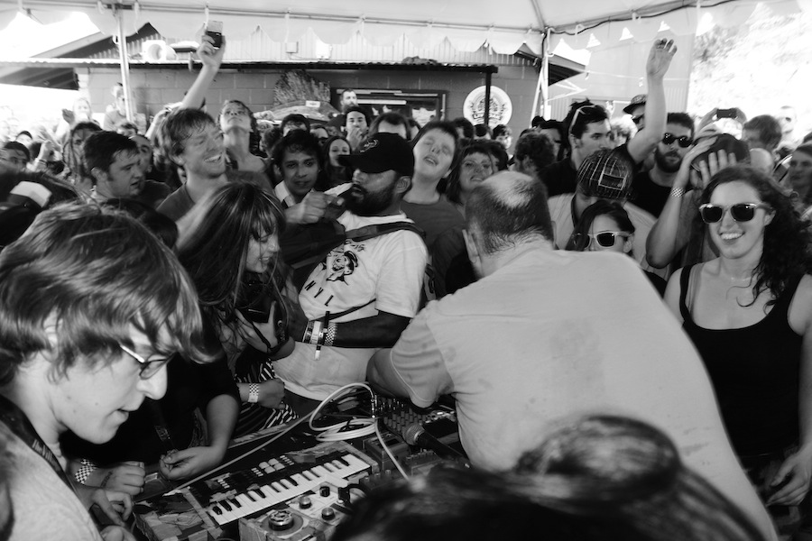 Dan Deacon - Live At SXSW 2012