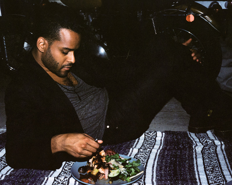 A picnic with Twin Shadow