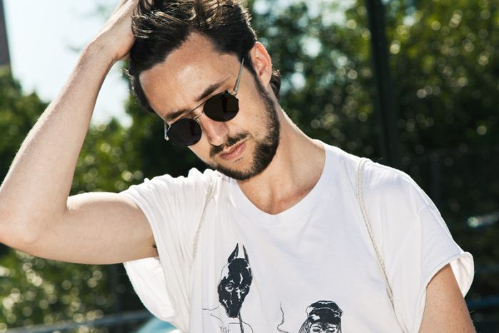 How to Dress Well