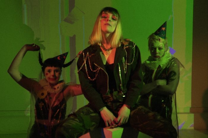 Petra Glynt | No Consequences video