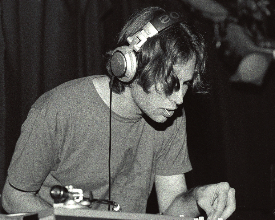 Caural DJing in 2003